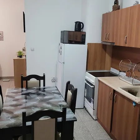 아파트 стела